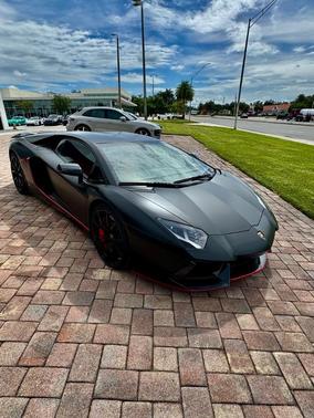 2015 Lamborghini Aventador LP700-4