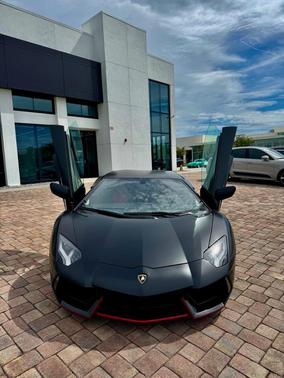 2015 Lamborghini Aventador LP700-4