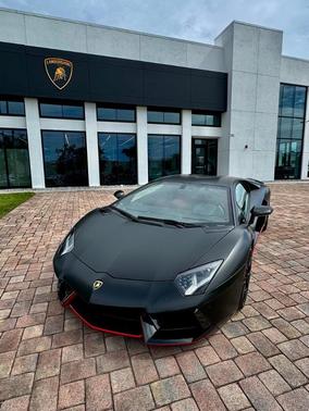 2015 Lamborghini Aventador LP700-4