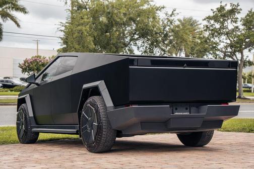 Stainless Steel 2024 Tesla Cybertruck Base