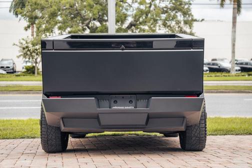 Stainless Steel 2024 Tesla Cybertruck Base