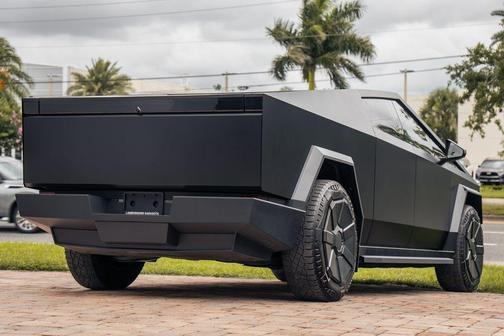 Stainless Steel 2024 Tesla Cybertruck Base