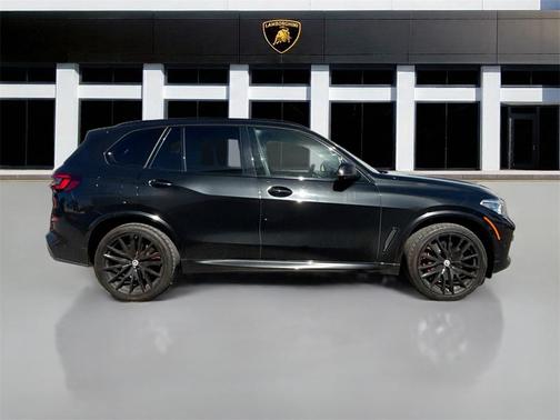 2023 BMW X5 M50i