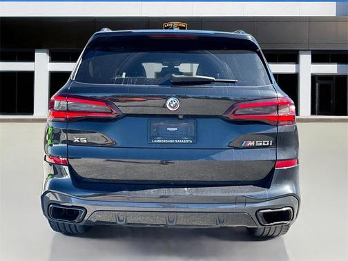 2023 BMW X5 M50i