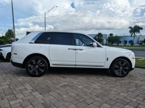 2021 Rolls-Royce Cullinan 