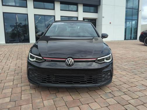 2024 Volkswagen Golf GTI 2.0T SE