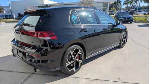 2024 Volkswagen Golf GTI 2.0T SE