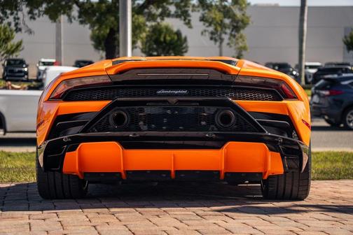 Arancio Borealis Pearl 2021 Lamborghini Huracan EVO Base