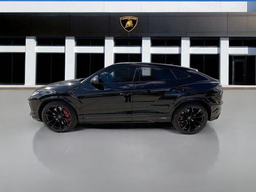 2024 Lamborghini Urus S