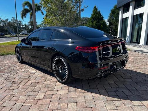 2023 Mercedes-Benz AMG EQS Base