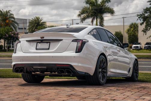 Summit White 2024 Cadillac CT5-V Blackwing
