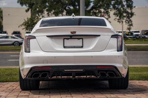 Summit White 2024 Cadillac CT5-V Blackwing