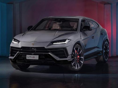 Grigio Keres Metallic 2023 Lamborghini Urus S