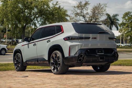 Brooklyn Gray Metallic 2024 BMW XM Label Red