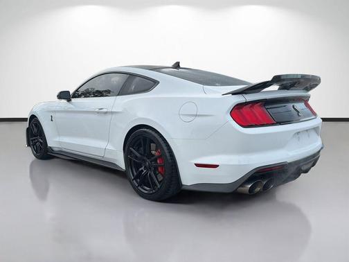 2022 Ford Shelby GT500 Base