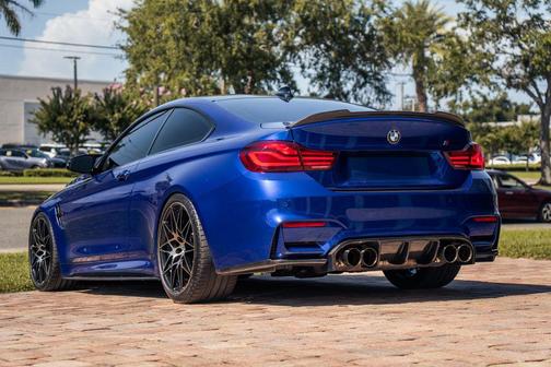 San Marino Blue Metallic 2020 BMW M4 Base