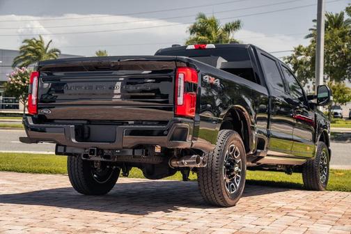 Agate Black Metallic 2026 Ford F-250 Platinum