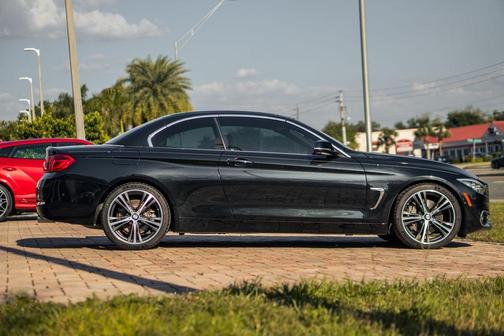 Black Sapphire Metallic 2018 BMW 440 i