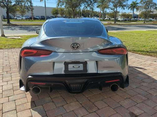 2022 Toyota Supra 2.0