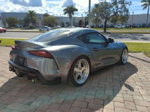 2022 Toyota Supra 2.0