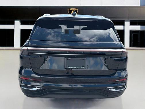 2024 Lincoln Nautilus Black Label