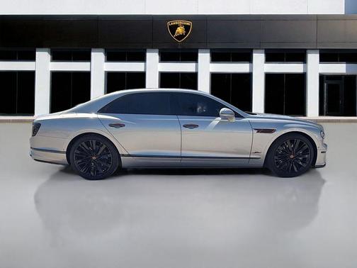 2024 Bentley Flying Spur Mulliner W12