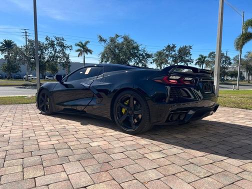 2023 Chevrolet Corvette Stingray w/3LT