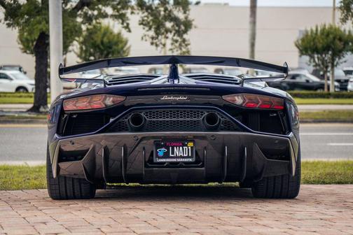 2019 Lamborghini Aventador SVJ Base