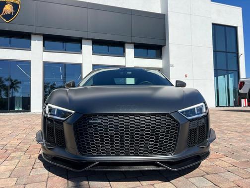 2017 Audi R8 5.2 quattro