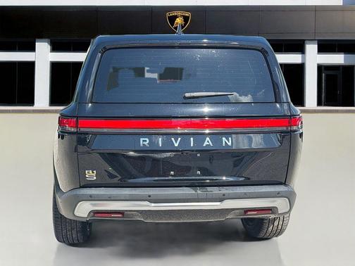2023 Rivian R1S Launch Edition