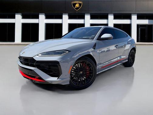 2025 Lamborghini Urus SE