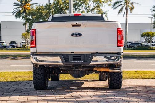 Oxford White 2022 Ford F-150 XLT