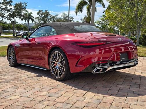 2025 Mercedes-Benz AMG SL 63 Base