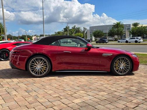 2025 Mercedes-Benz AMG SL 63 Base