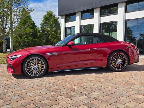 2025 Mercedes-Benz AMG SL 63 Base