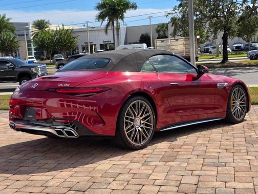 2025 Mercedes-Benz AMG SL 63 Base