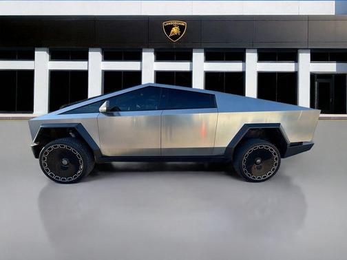 2024 Tesla Cybertruck Base