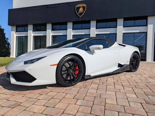 2017 Lamborghini Huracan LP610-4S