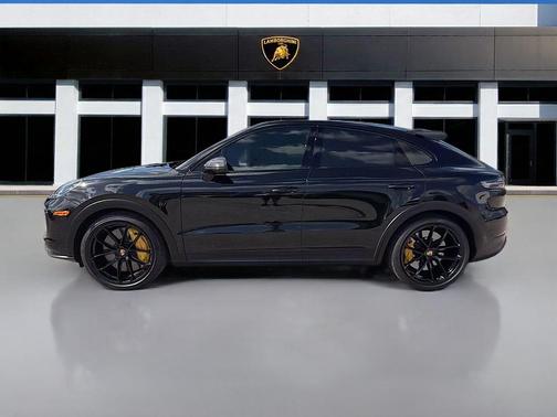 2023 Porsche Cayenne Turbo GT