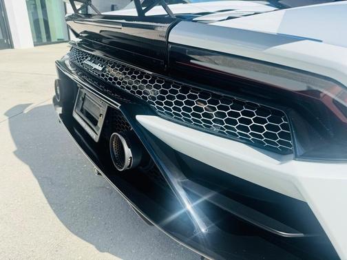 2020 Lamborghini Huracan EVO Base