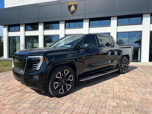 2025 GMC Sierra EV Denali