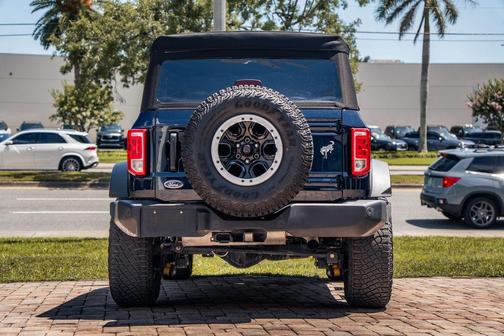 Antimatter Blue Metallic 2021 Ford Bronco Big Bend