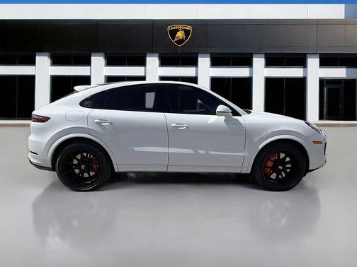 2020 Porsche Cayenne Turbo Coupe AWD