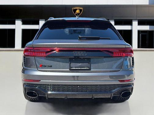 Daytona Gray Pearl Effect 2023 Audi RS Q8 4.0T quattro