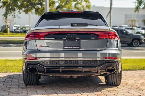 Daytona Gray Pearl Effect 2023 Audi RS Q8 4.0T quattro