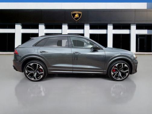 2023 Audi RS Q8 4.0T quattro
