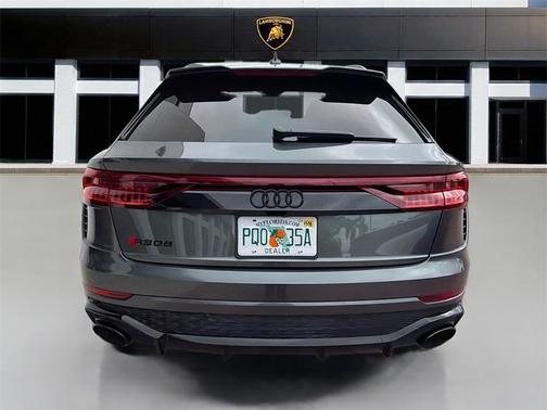 2023 Audi RS Q8 4.0T quattro