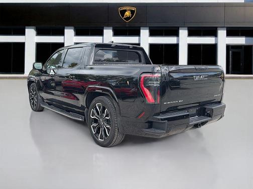 2025 GMC Sierra EV Denali