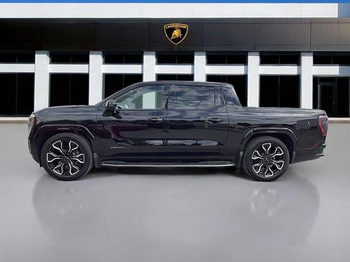 2025 GMC Sierra EV Denali