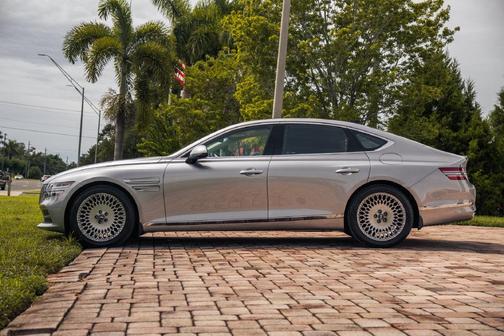 Savile Silver 2022 Genesis G80 2.5T